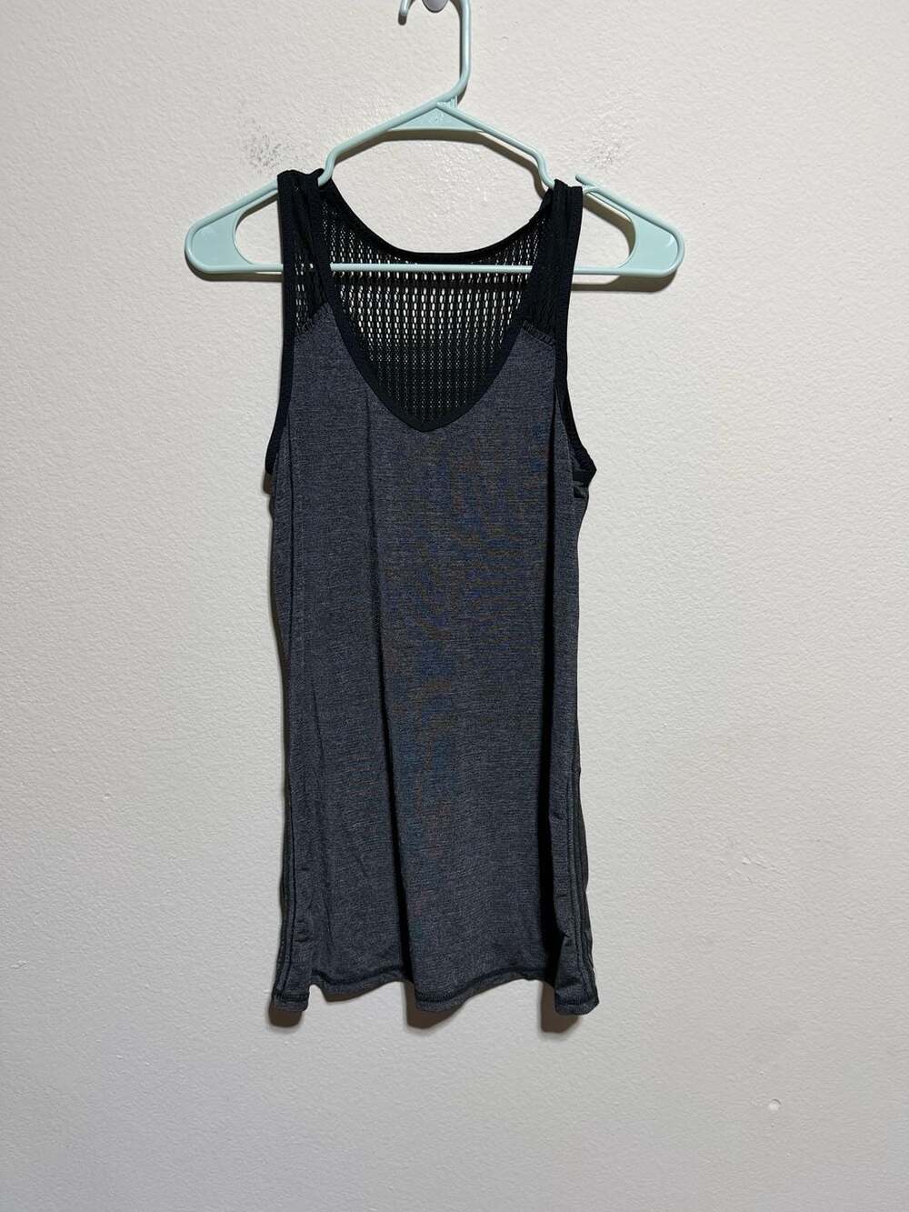 Lululemon Run Tie And Fly Tank Top Heathered Gray Mesh Back